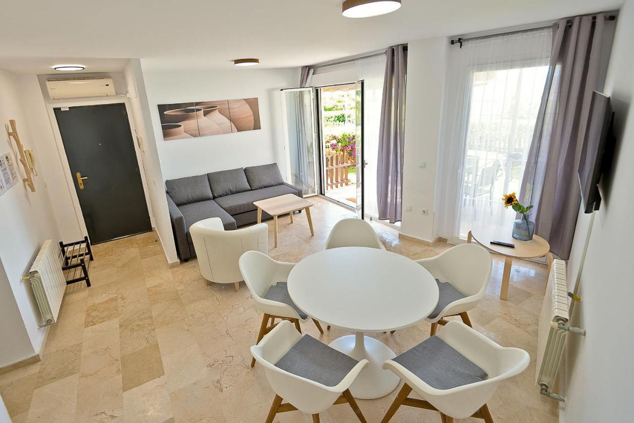 On Beach Deluxe Apartment With Pools And Own Garden El Puerto de Santa María Esterno foto