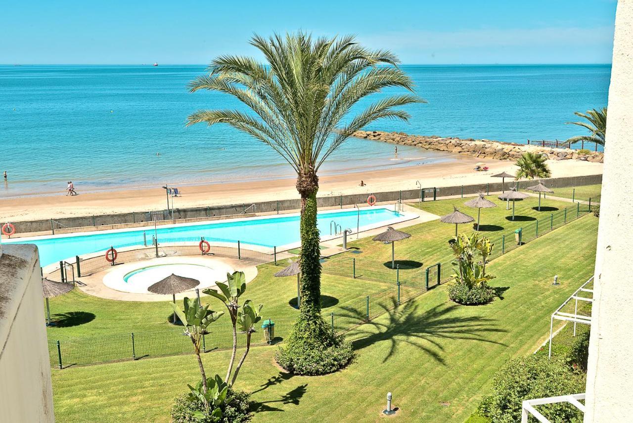 On Beach Deluxe Apartment With Pools And Own Garden El Puerto de Santa María Esterno foto