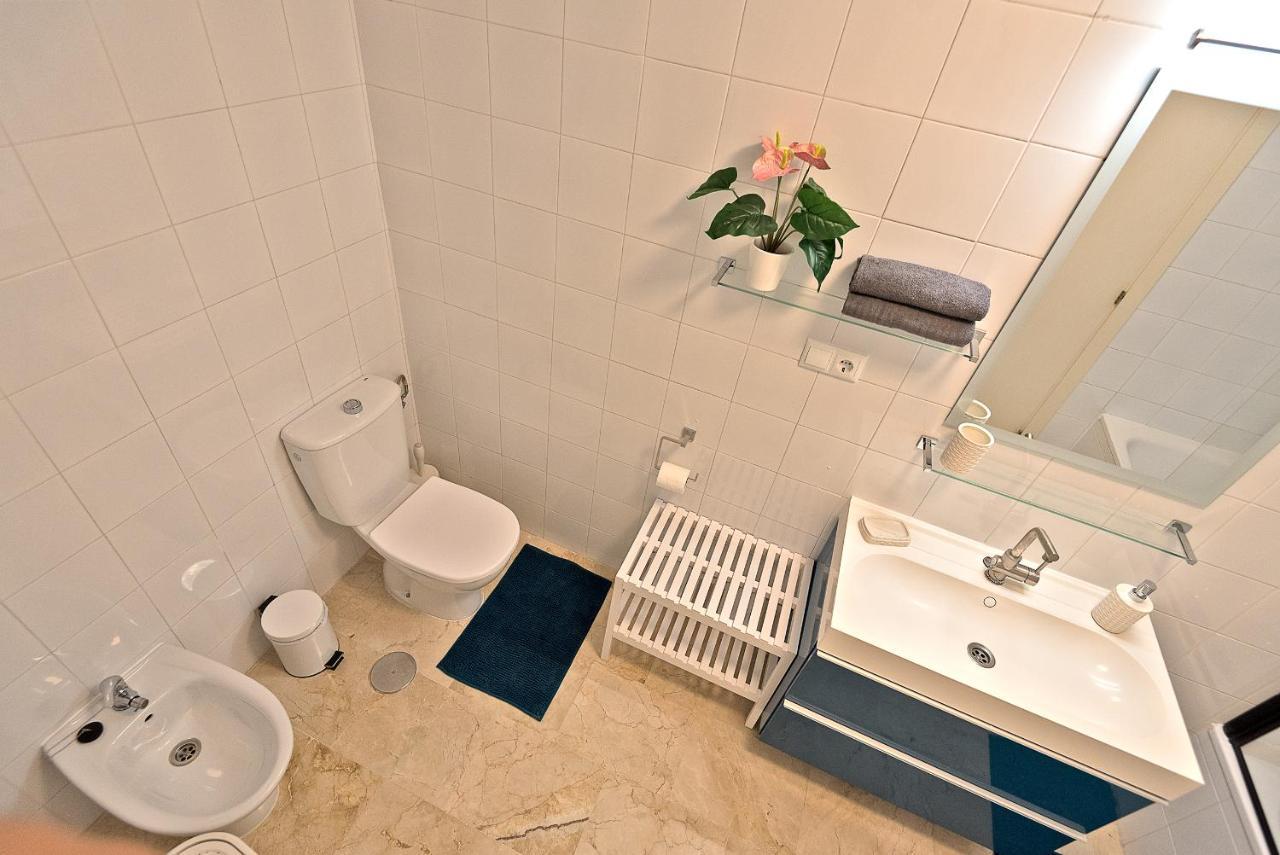 On Beach Deluxe Apartment With Pools And Own Garden El Puerto de Santa María Esterno foto