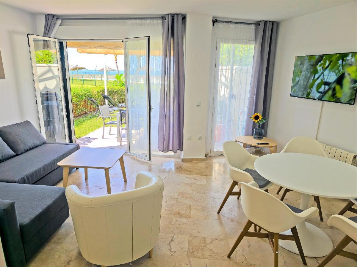 On Beach Deluxe Apartment With Pools And Own Garden El Puerto de Santa María Esterno foto